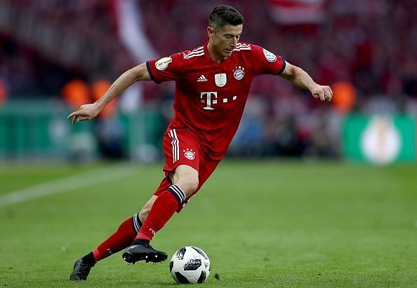 Bayern Muenchen v Eintracht Frankfurt - DFB Cup Final